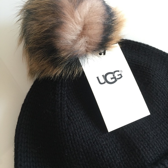 NEWUGG KNIT CUFF POM TOQUE - Picture 3 of 4